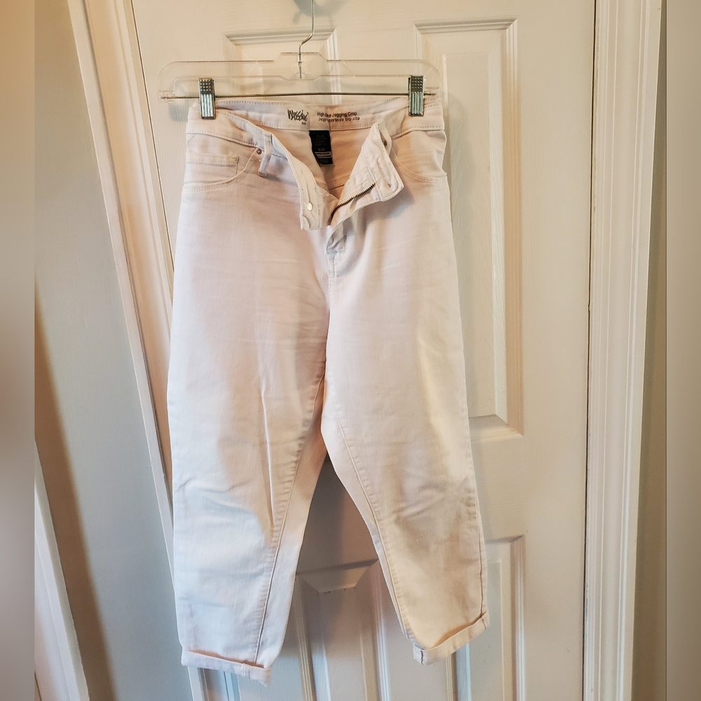 Mossimo White Denim Crop Jeans